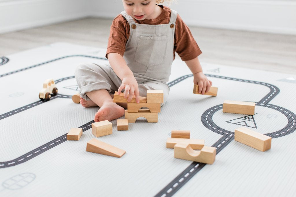 LITTLE BOT BABY PLAY MAT (OFIE MAT, COUNTRY ROAD + TRIANGLE) Little